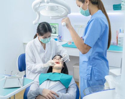 How Soon Should You Eat After a Tooth Extraction?